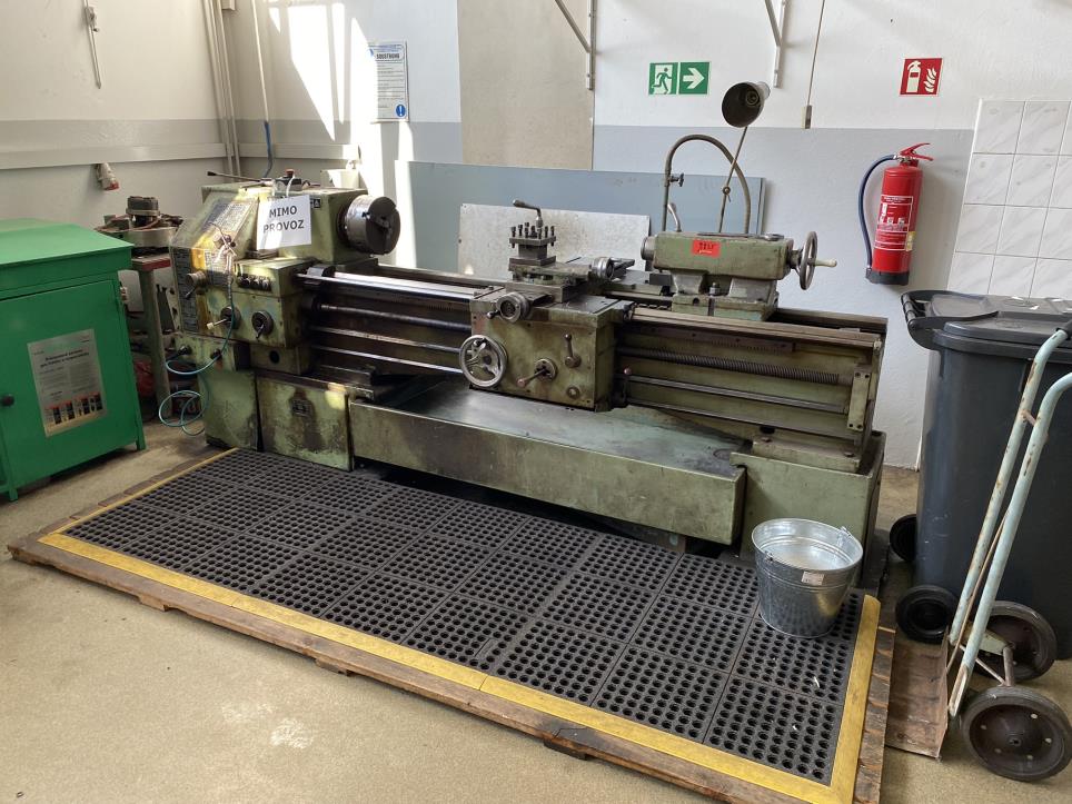 Maszyny do obróbki metalu i wyposażenie warsztatów-1